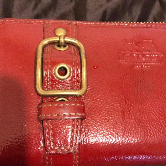 Red Coach wallet - Picture 4 of 4